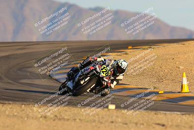 media/Dec-16-2023-CVMA (Sat) [[bb38a358a2]]/Race 13 Amateur Supersport Middleweight/